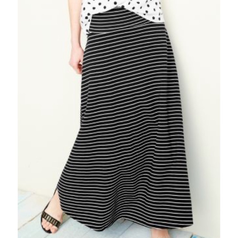 White & Black striped maxi skirt